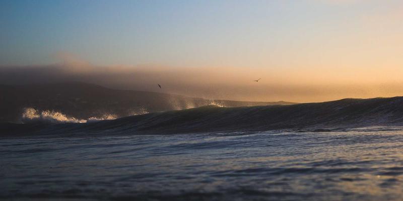 揭秘服务网格核心引擎：深度解析Istio Envoy的流量拦截与智能路由黑科技