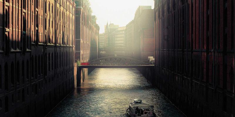 智能守护者:基于AI的网络异常检测与自动化响应系统如何重塑后端安全